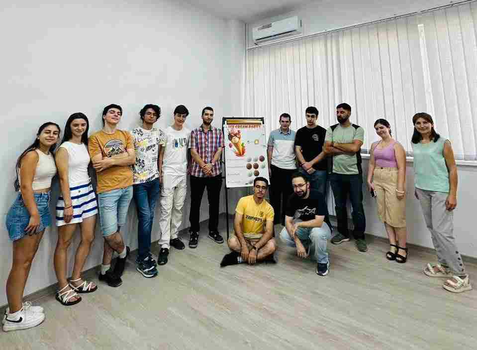 Շիրակացու Ճեմարանի աշակերտների հետ պրակտիկայի ամփոփման արարողություն