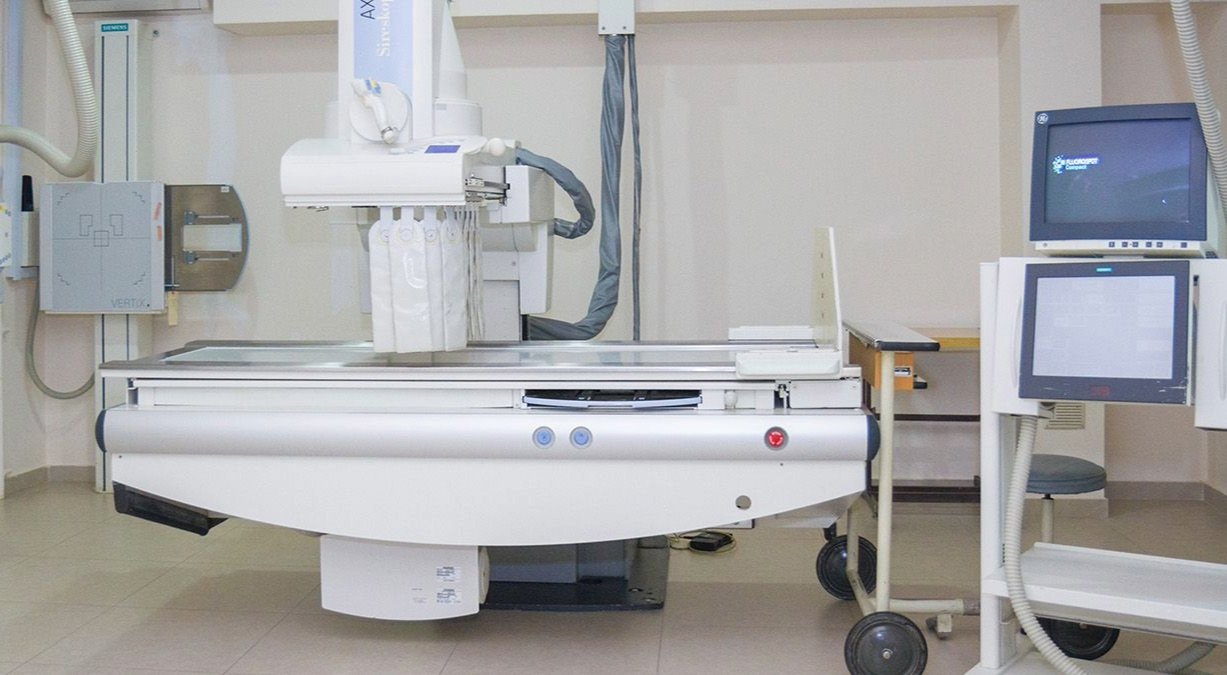 X-ray fluorescence analyzer